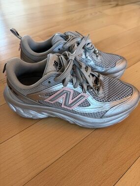 Ganni x New balance Metallic Silver Athletic Sneakers with Pink Accent